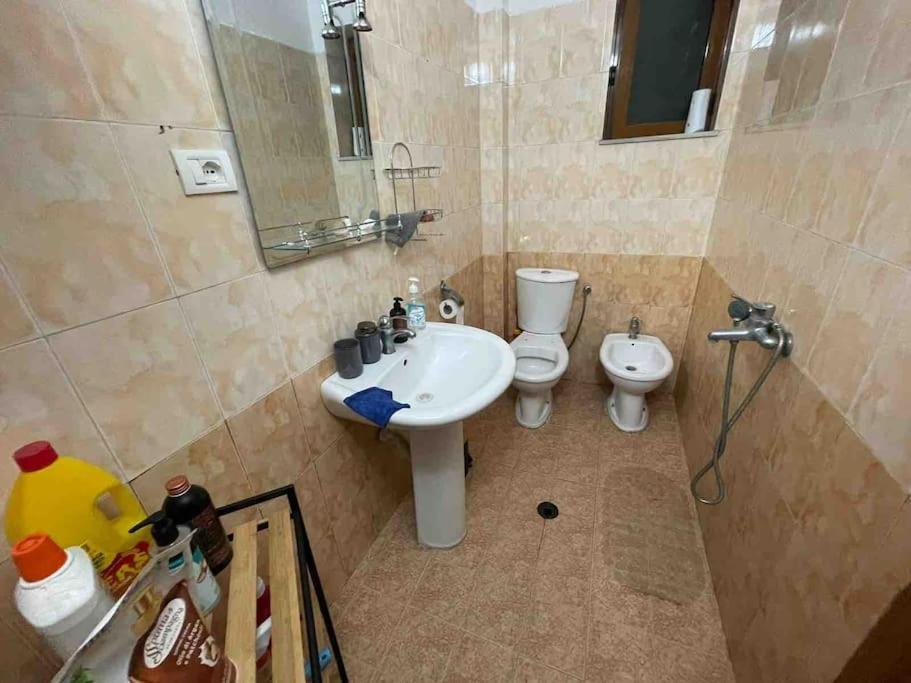 Apartment In The City Center Tirana Eksteriør billede